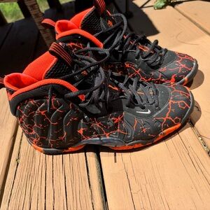 Nike Foamposites (Lava) Size 6 Big Boy Size 8 Women